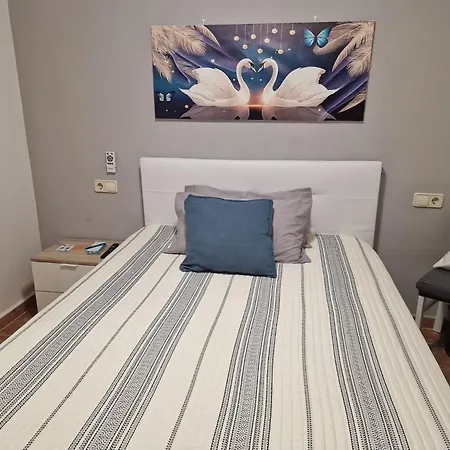 Zoe Homestay *